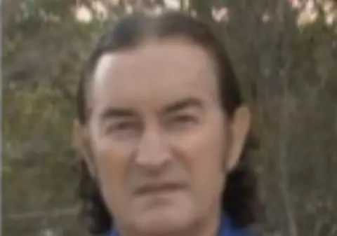 La 59 de ani, Miron Cozma trăieşte o nouă tinereţe! Luceafărul Huilei  şi-a VOPSIT PĂRUL ca Petre Roman!