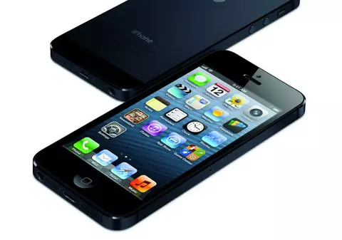 Noul iPHONE 5, în IMAGINI! Priveşte-l din FIECARE UNGHI! | FOTO