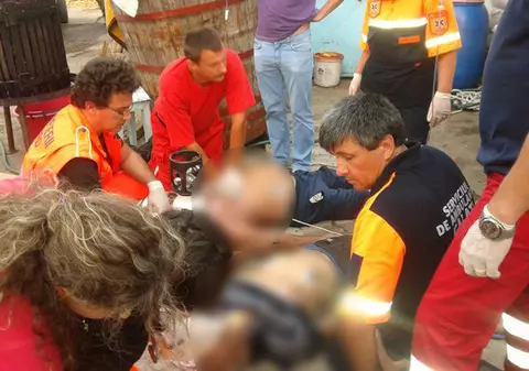 Victimele vinului nou. Doi fraţi din Galaţi au murit intoxicaţi cu monoxid de carbon în beci 