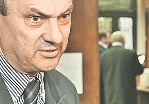 Ioan Avram Mureşan a bocit două ore pentru fiul mort!