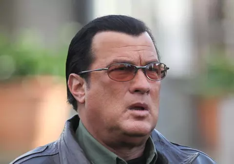 Steven Seagal, la un pas de puşcărie! Este urmărit de Fisc pentru datorii de sute de mii de dolari!