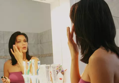 INCREDIBIL! Oana Zăvoranu i-a furat soţul unei tinere însărcinate?