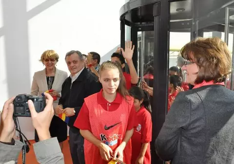 O fată abandonată în urmă cu 11 ani se antrenează acum să devină campioană olimpică