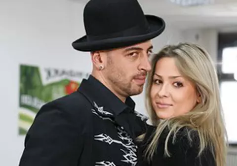 CRBL şi soţia lui au sărbătorit CINCI ANI de relaţie. Crezi că s-au schimbat de-a lungul anilor? FOTO