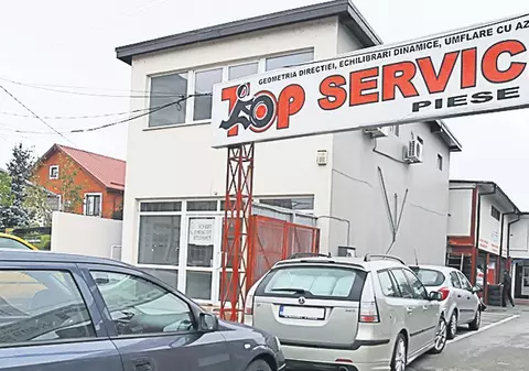 Şoferii au luat cu asalt service-urile ca să-şi echipeze maşinile de iarnă. Sunt liste de aşteptare ca să-ţi încalţi maşina