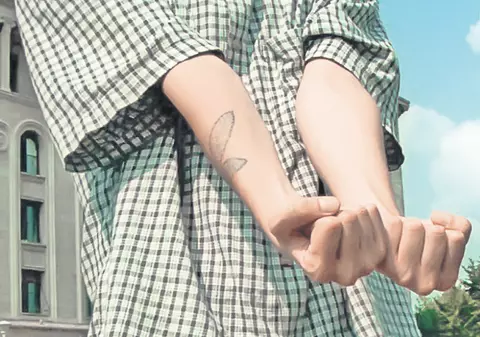 Sişu n-a muncit o zi la puşcărie!