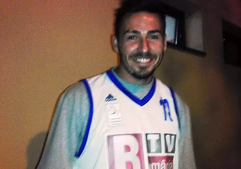 Adrian Cristea este suporterul lui Asesoft Ploieşti, campioana României la baschet 