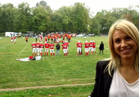Amna a cântat imnul României pentru jucătorii de fotbal american: "Mi-a fost teamă să nu greşesc versurile!" | FOTO&VIDEO