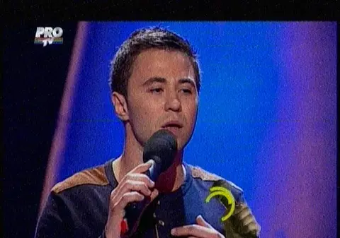 VOCEA ROMÂNIEI / A venit cu vocea ”bolnavă”, dar i-a cucerit pe toți