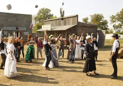 EXCLUSIV | Un membru al juriului de la ”Dansez pentru tine” a părăsit concursul! Vezi noua FORMULĂ! 