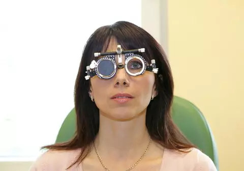 Așa îți corectezi vederea!
