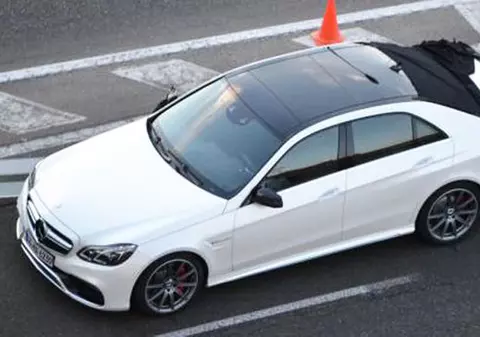 EXCLUSIV: Noua Clasa E de la Mercedes