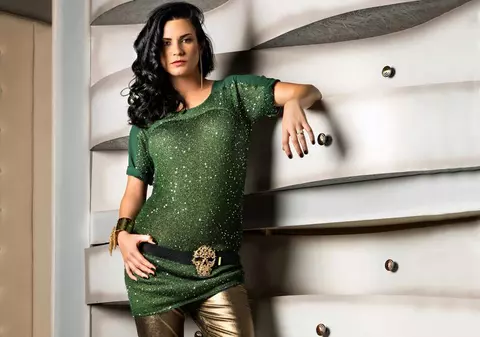 Ce NOROCOASĂ! Ellie White s-a îngrăşat doar 10 kg în timpul sarcinii!