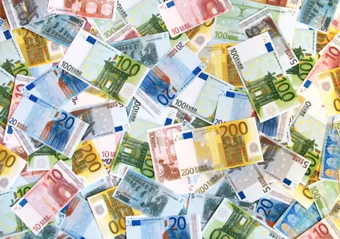 România a pierdut 10 m iliarde de euro. Vezi de ce ne-a blocat Comisia Europeană aceşti bani