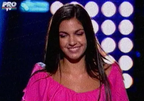 Noua ANDRA, la VOCEA ROMÂNIEI. E FRUMOASĂ și are 15 ani. GHICEȘTI în ce echipă este?