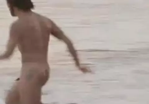 MĂDĂLINA GHENEA este o norocoasă! UITE CE DOTAT E GERARD BUTLER! VIDEO 