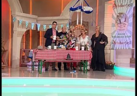 Marcel Pavel, un adevărat bavarez! Artistul se împarte între concerte, apariţii tv şi înregistrările cu orchestra record de peste 140 de instrumentişti!