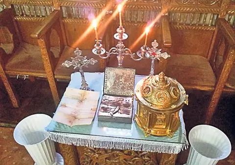 Moaşte găsite în clopotniţă înaintea hramului bisericii