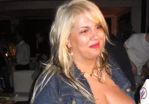 Nu poate sta departe de MÂNCARE! Raluca Bădulescu a SLĂBIT 40 de kg DEGEABA: "M-am îngrășat la loc"