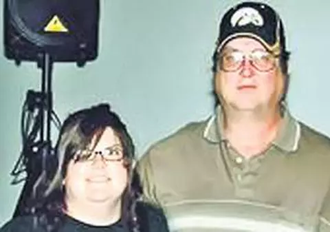 ŞOCANT Cum reacţionează FOSTUL SOŢ al Angelei Similea când vede o FOTOGRAFIE cu fiul său. Nu l-a mai văzut din 1975