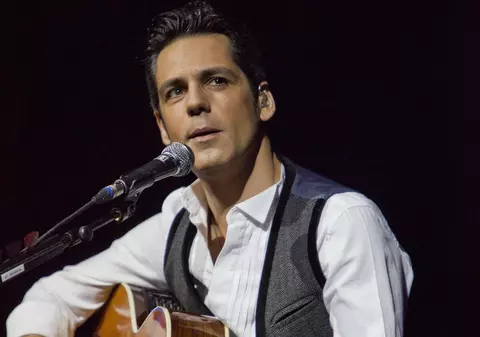 Ștefan Bănică: "Rock'n'rollul e o RELIGIE pentru mine"