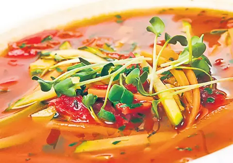 Supă cremă de legume | O reţetă pe zi