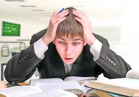 Corelaţiile trăsnite şi autotestarea te ajută să memorezi. 8 trucuri ca să înveţi mai uşor