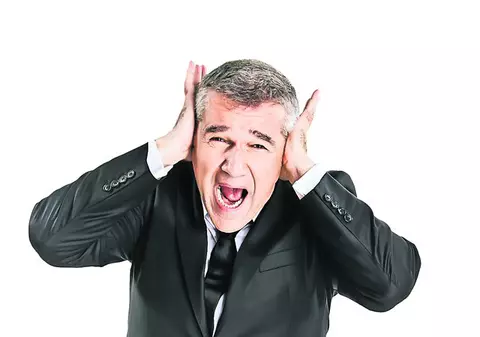 Bittman şi-a găsit înlocuitor în Holograf