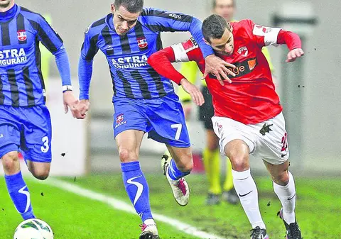 Dorinel Munteanu, antrenorul lui Dinamo, s-a bucurat doar pentru victoria cu Oţelul, nu şi pentru joc