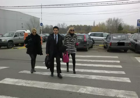 Vica Blochina: "Nu banii sunt importanţi, ci copilul meu să poarte numele tatălui său"