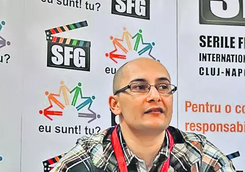 Drama unui tânăr din Cluj-Napoca. Dat afară din casă pentru că este gay!