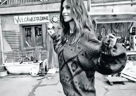 Mădălina Ghenea şi-a făcut mama să plângă!
