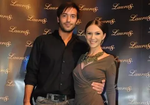 Ce cuplu superb! Adela Popescu şi Radu Vâlcan pe covorul roşu