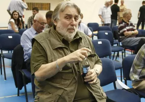 Adrian Păunescu, doi ani de la dispariţia poetului