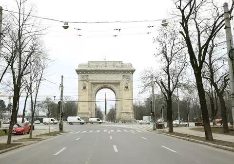 Se împlinesc 76 de ani de la inaugurarea Arcului de Triumf