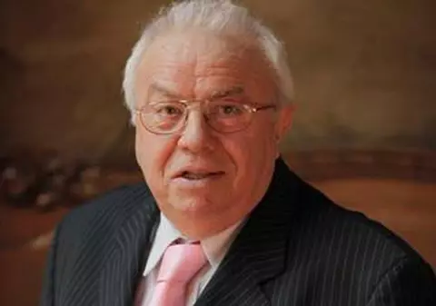 Soția lui Arșinel, supărată foc pe actor pentru că-și pune în pericol sănătatea