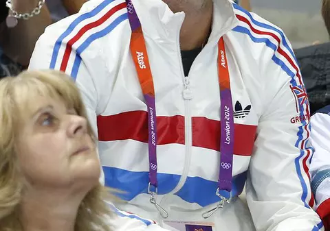 Beckham a primit o nouă ofertă de câteva milioane de dolari. Vezi ce ar trebui să facă!