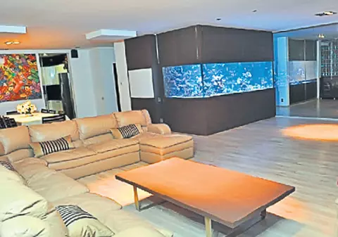 Casa de pe bloc, 1,25 milioane de euro