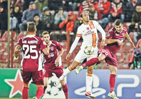 Ricardo Cadu, căpitanul echipei CFR Cluj, e dezamăgit de înfrângerea cu Galatasaray: «Am jucat cu frică»