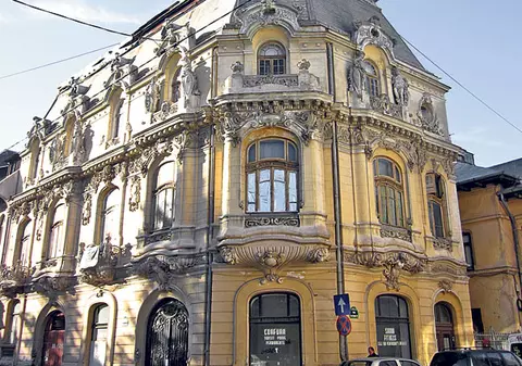 Se vinde casa în care a locuit Miţa Biciclista | Acest imobil, construit în centrul Capitalei în 1910, costă 3,5 milioane de euro