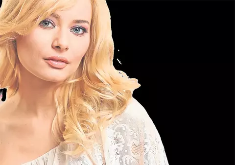 Laura Cosoi s-a întors în braţele marii ei iubiri | EXCLUSIV