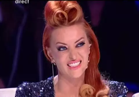 Delia, CU UN LOOK NOU, la X Factor! Îţi place? 