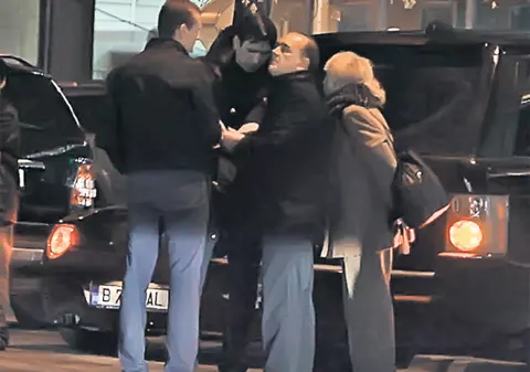 Gigi Neţoiu încearcă să-l împace pe Victor Piţurcă cu Adrian Mititelu, bossul Craiovei