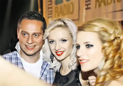 Hrebe jr, asaltat de blonde în club | Andrei a uitat-o pentru o seară pe Irina Noapteş şi a stat la poze cu toate fetele