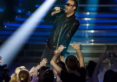 Dan Helciug lansează primul album virtual din carieră în concert