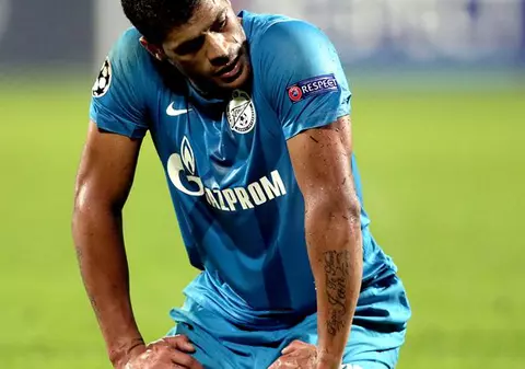 Clipe de GROAZĂ pentru HULK! Vezi ce a păţit fotbalistul!