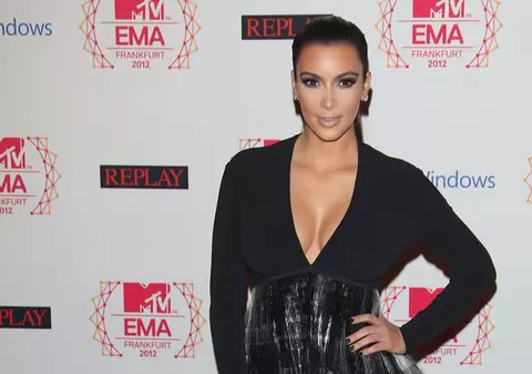 Kim Kardashian i-a trimis rochiile ei Ducesei Kate. Află motivul!