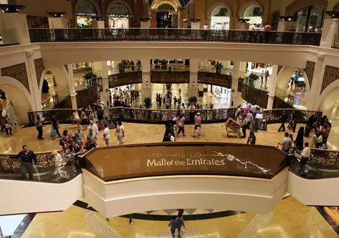 Cel mai mare mall din lume se va construi în Dubai. Vezi ce recorduri impresionante va doborî clădirea!