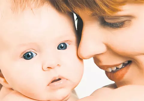 INCREDIBIL! O femeie a rămas fără alocațiile copiilor, din cauza restanțelor la bancă