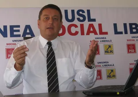 După Trăşculescu şi Stan, un alt politician a ajuns la DNA.Senatorul PNL Ovidiu Marian, martor într-un dosar de trafic de influenţă
